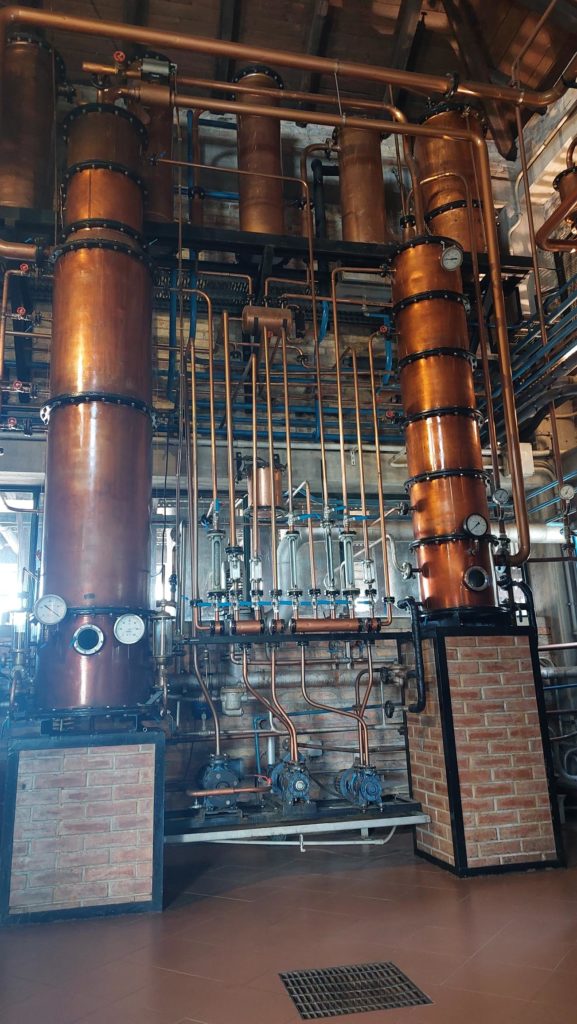 Picture of a continuous steam still